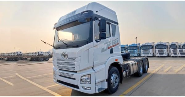 Fawtrucks Jh6 Tractor Head in Cameroon - USD 35500