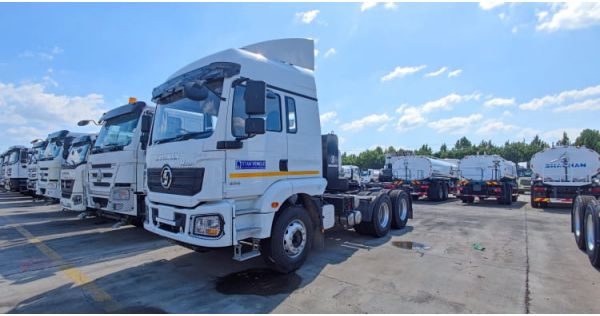 Shacman H3000 Tractor Truck Head for Sale in Cameroon