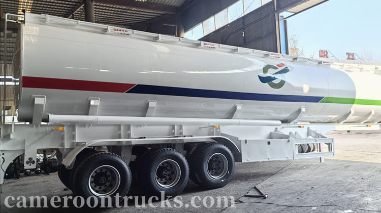 Tri Axle Fuel Tanker Trailer for Sale in Cameroon