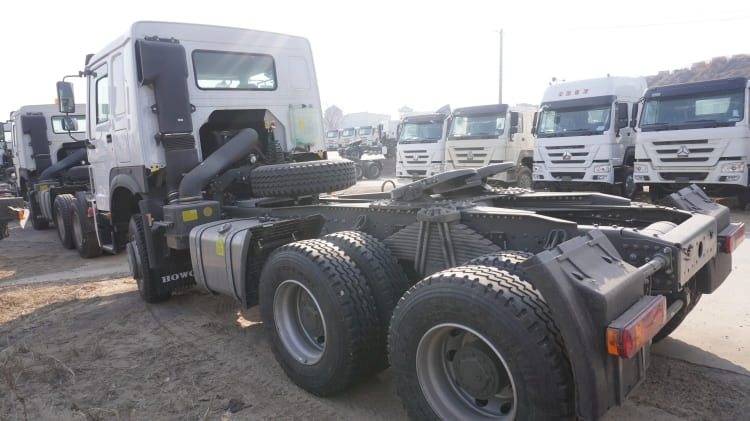 Howo 400 6x4 Tractor Head Price for Sale in Cameroo