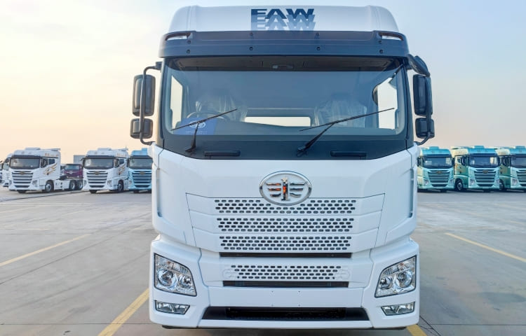 JH6 Faw Jiefang Trator Head for Sale in Cameroon