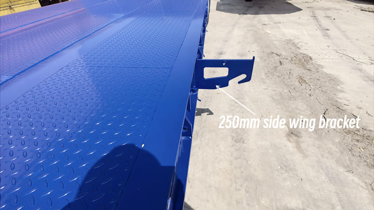 3 Axle 80 Ton RGN Trailer Lowboy for Sale in Cameroon 