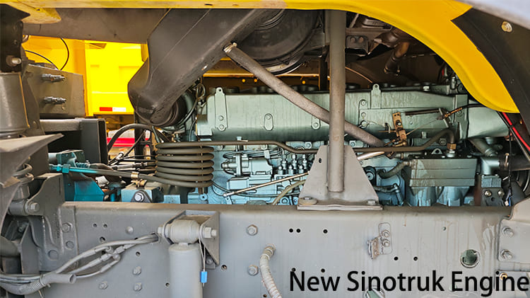 Used Sinotruk Howo 2022 Dump Truck for Sale in Cameroon
