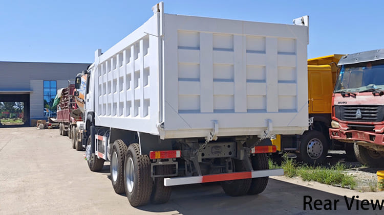 Used Howo Sinotruk 2022 Tipper Truck for Sale in Cameroon