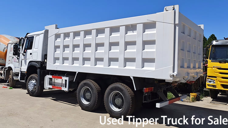 Used Howo Sinotruk 2022 Tipper Truck for Sale in Cameroon