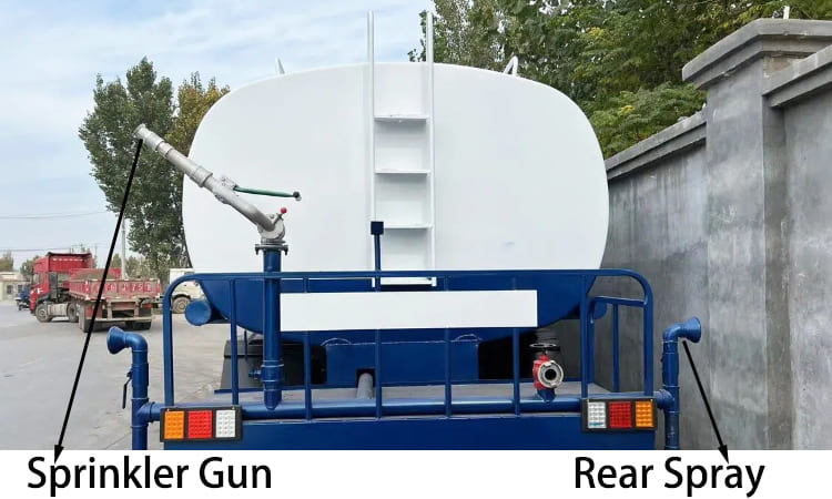 Second Hand Howo Water Tank Truck 371 HP for Sale in Cameroon Douala