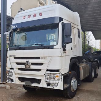 Used Howo Tractor Trucks 400 HP